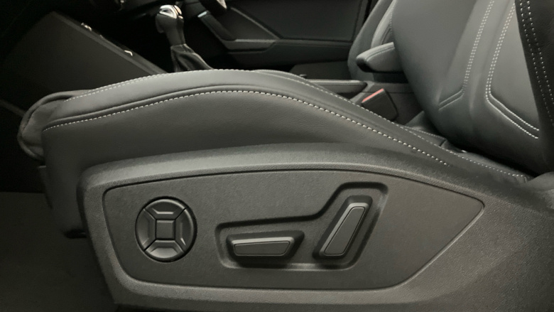 Audi Q3 40 TFSI Quattro Black Ed 5dr S Tronic [Tech Pack] Petrol Estate